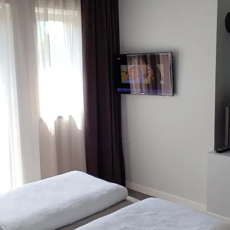 Pilkieji Apartamentai, Iki Juros 350m Butas Palanga